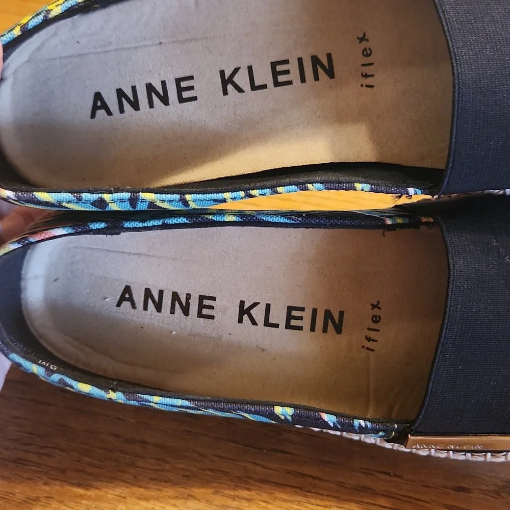 Anne Klein Zilya Espadrille Tropical Palms Size 8
